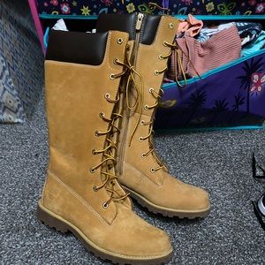 women 14in Timberland boots